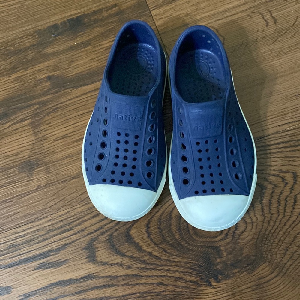 Native size 8